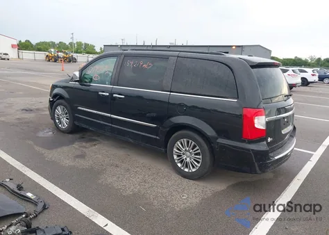 2016 Chrysler Town & Country Touring-L Anniversary Edition from USA, damaged, VIN 2C4RC1CG1GR150423